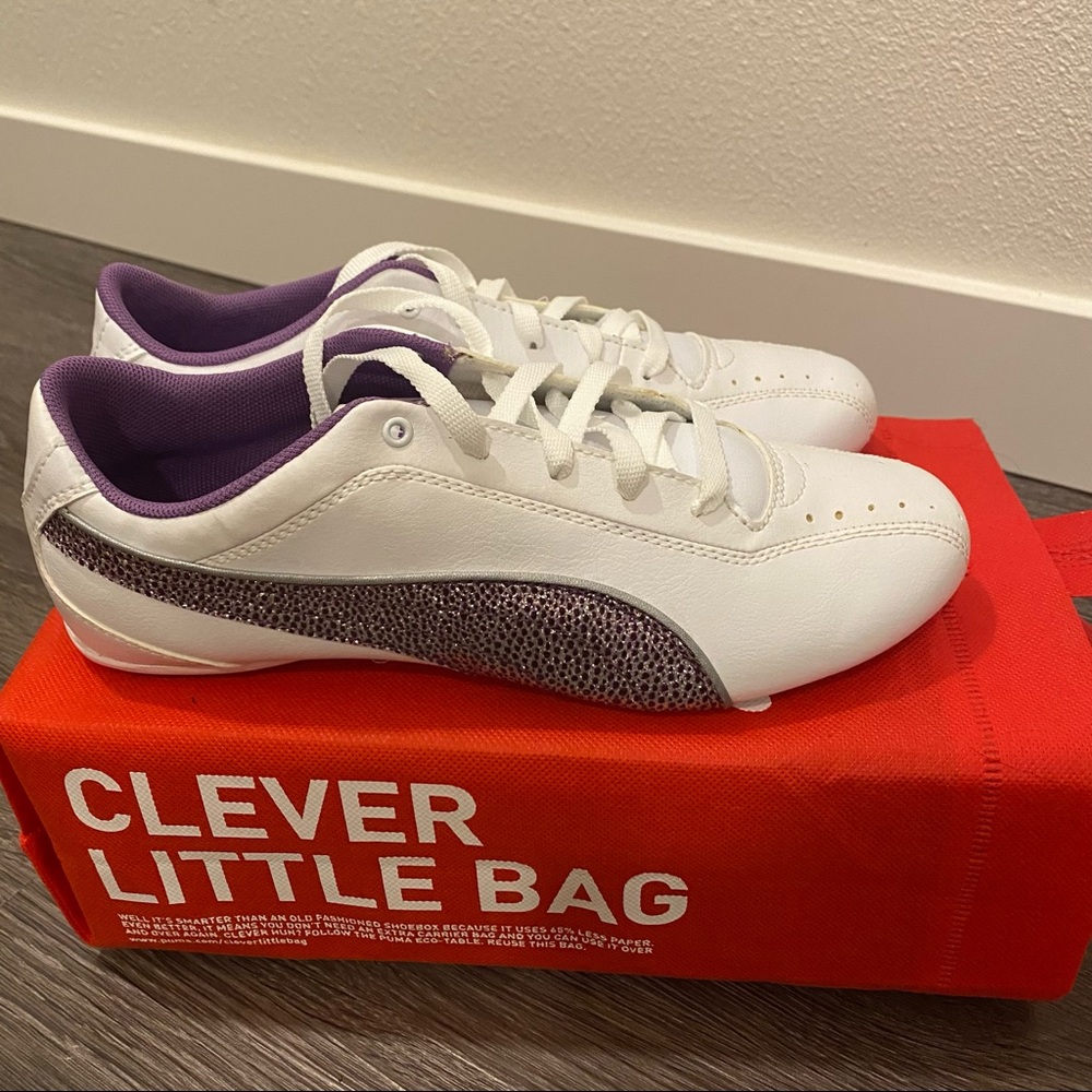 Girls Puma shoes kids size 5.5 white purple